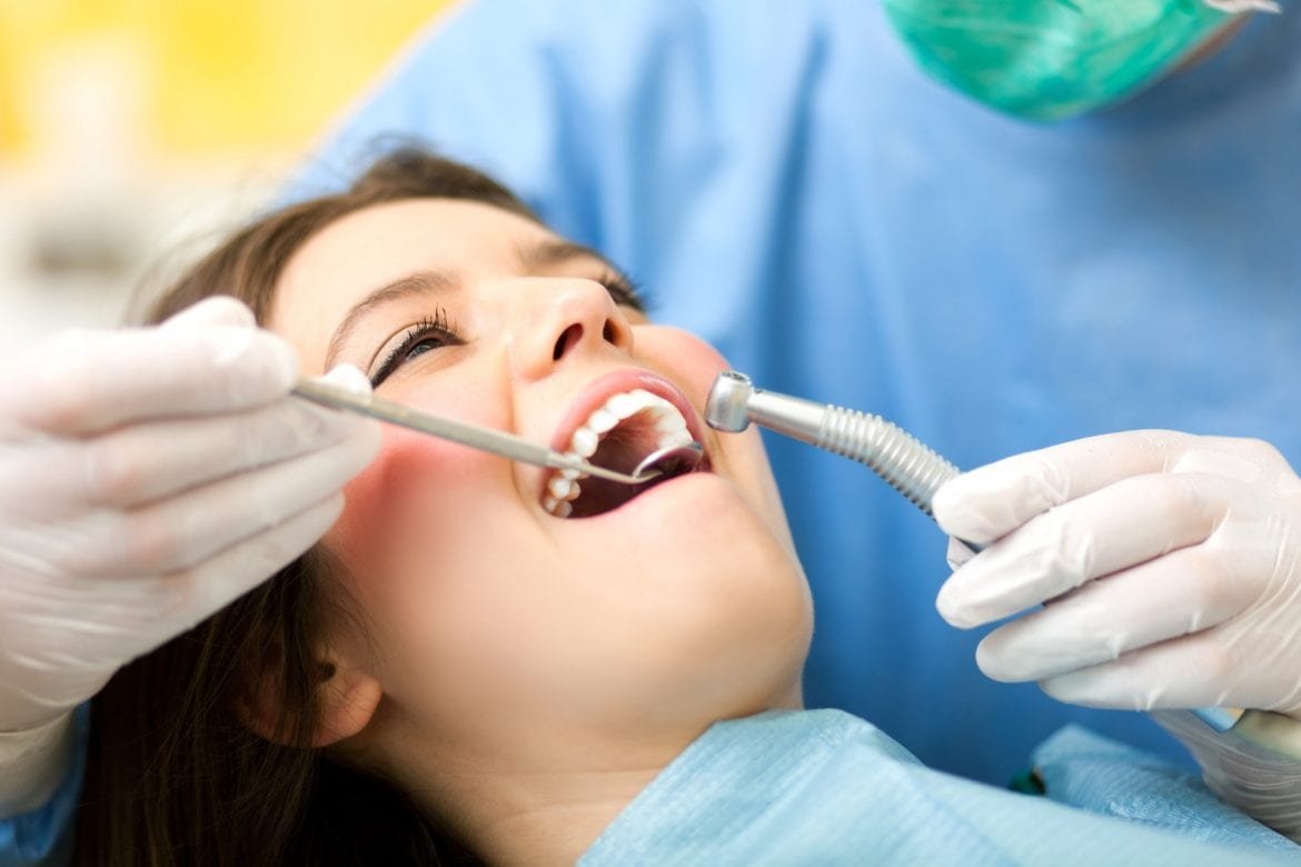“الخبرة والاحترافية في خدمات تجميل الأسنان “